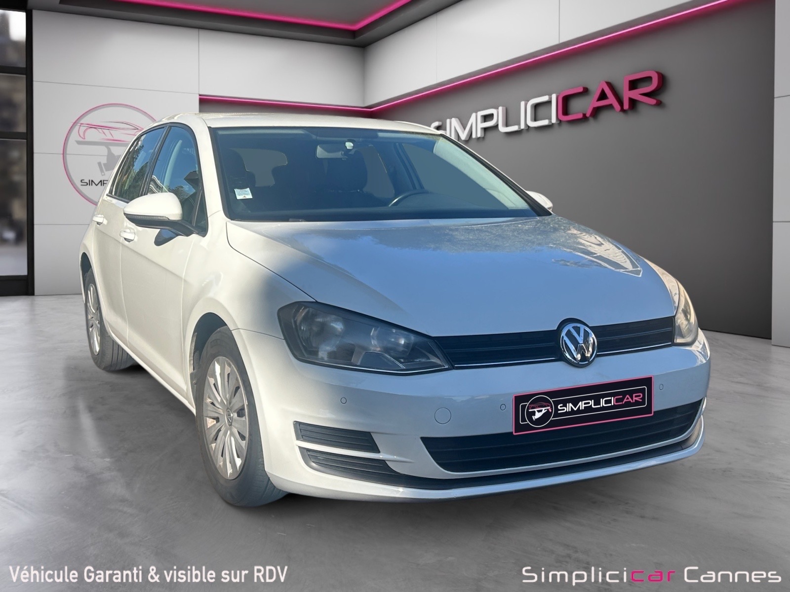 Volkswagen Golf VII 1.2 TSI 85 BLUEMOTION TECHNOLOGY TRENDLINE 5P occasion  - 2013 - 204 000 km - 7 470  - Cannes (Alpes-Maritimes) 992785911686